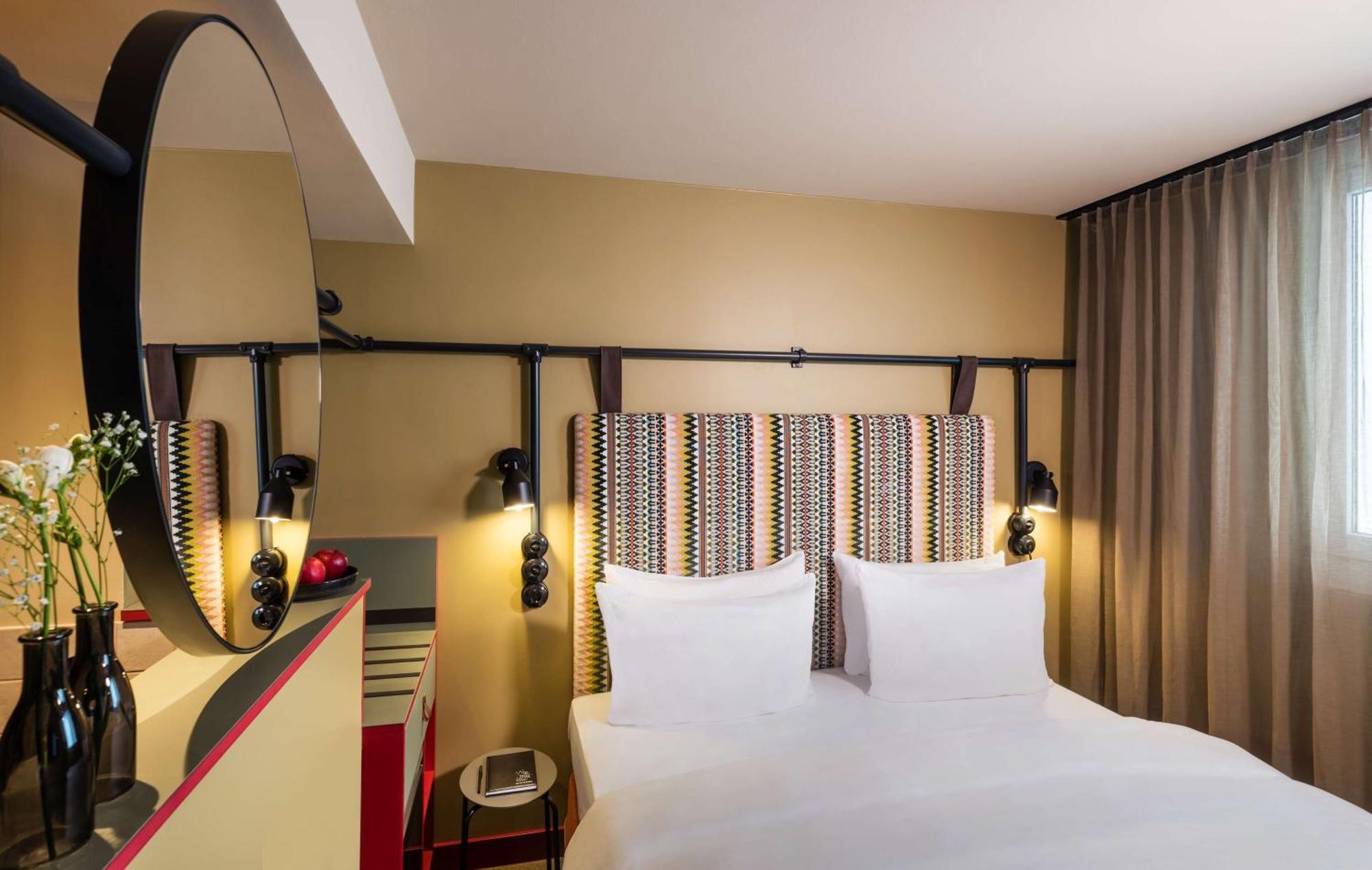 Me And All Hotel Berlin East Side, By Hyatt Bagian luar foto