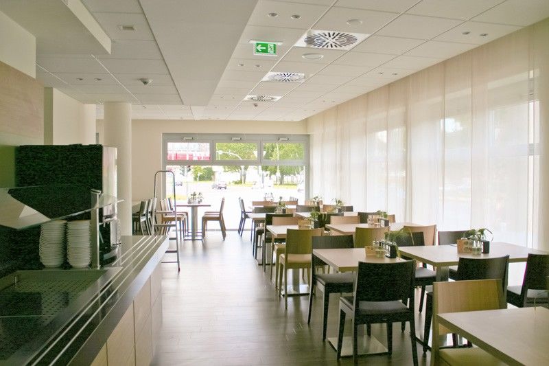 Me And All Hotel Berlin East Side, By Hyatt Bagian luar foto